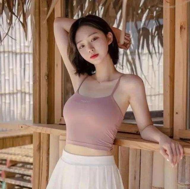 毛衣 温柔有质感的打底裤穿搭,优雅舒适一步到位,一双凉鞋!