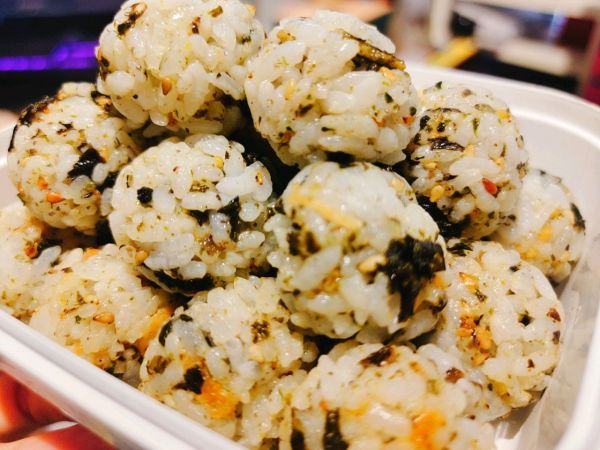 肉松|0难度海苔肉松饭团