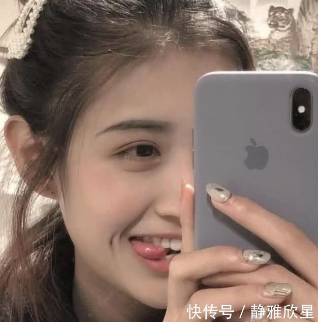 初中女生脸上有这3个“特征”，八成被“上帝吻过”，男生缘不会差