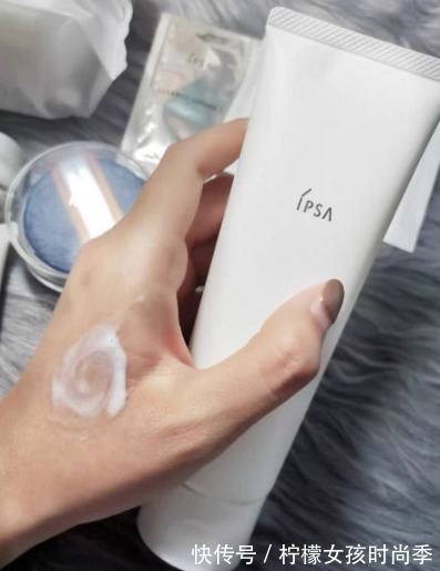 提取物|“护肤界”无限回购的“5款”经典洗面奶,你用过哪几个?