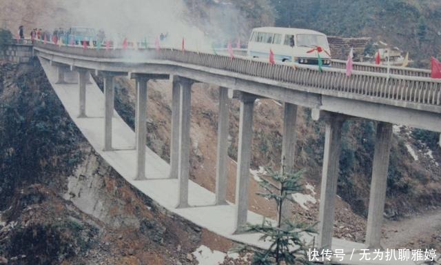 中国|中国最“反常”的桥梁,整座桥不用桥墩支撑,设计师才初中毕业