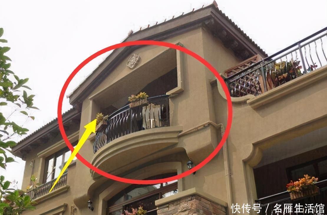 小姐|买房最好不要选凸阳台，若不是售房小姐告诉我，还真选错了