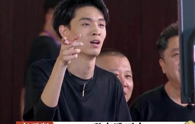 成功|德云斗笑社好看不火,节目立意广受好评,秦霄贤成功出圈引争议