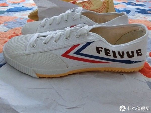 鞋舌|飞跃（Feiyue）经典?帆布鞋开箱分享。【开箱Vol.001】