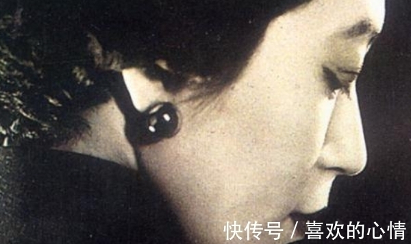 沉香屑#张爱玲25年前孤独死在出租屋,四条遗嘱令人心痛,尤其第四条