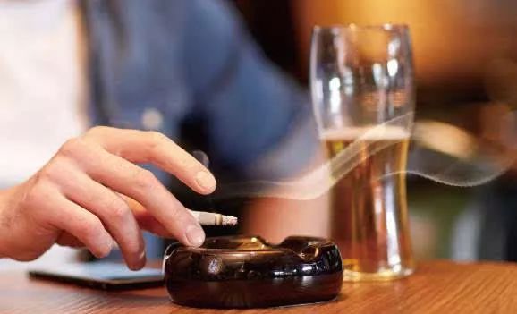 心脑血管疾病|出租司机突发脑溢血,抢救无效离世,高血压者切莫两件事一起做!