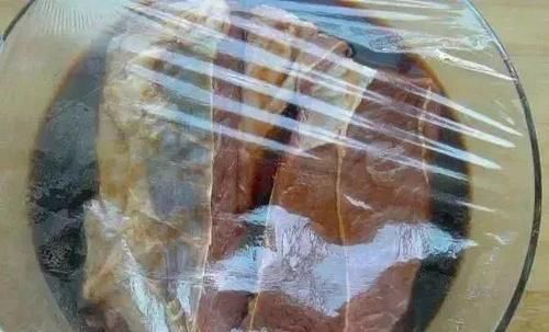  外面卖75一斤的酱牛肉，简单2步在家做，肉酥筋软，过年露一手