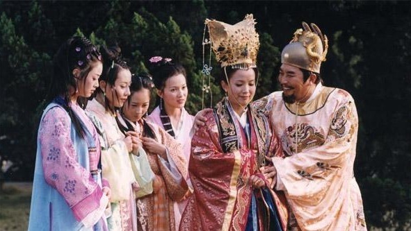 大明朝|历史揭秘：为何马皇后送刘伯温一梨两枣后，刘伯温就告老还乡了？