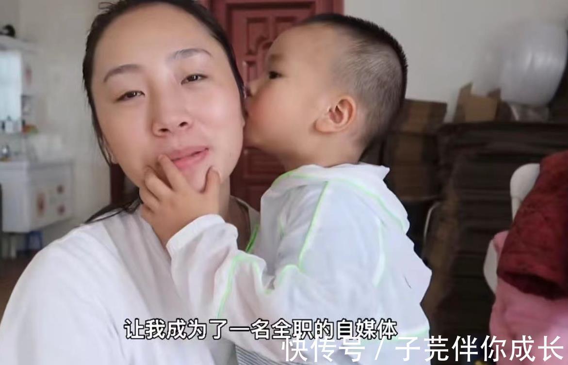 妈妈|从全职宝妈到顶流，自曝老公消失原因，秋天妈妈的逆袭做对什么？