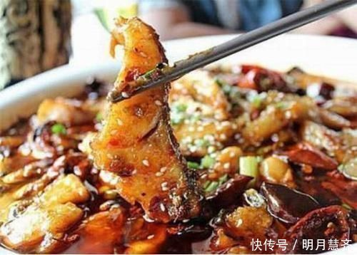 适合一家人享用的家常菜，开胃下饭又解馋，学会有口福了