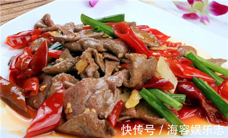 奶油蛋糕|高血压吃什么容易猝死 高血压一定不要碰这些食物!