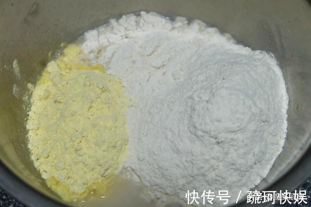 面食|从面粉到成品，只要一小时，比面包、花卷简单，比馒头好吃