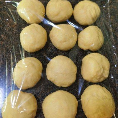 这么美味的椰丝奶油面包都没吃过你的人生不完整!