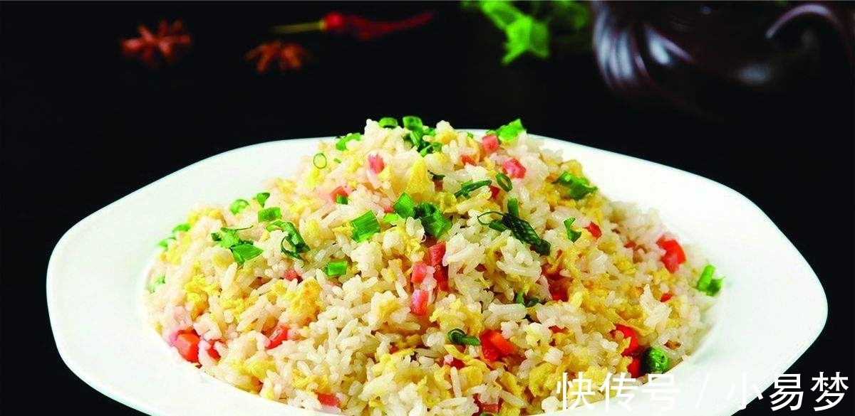 米饭|炒蛋炒饭到底是先炒蛋还是饭?很多人都弄错,难怪做出来不好吃