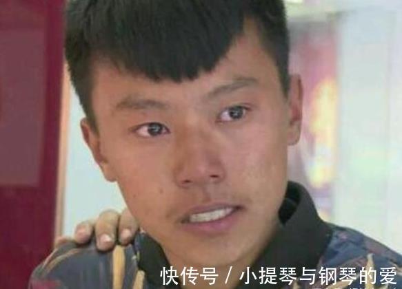 爺爺|《變形記》城市少年,為救窮爺爺賣掉自己8萬(wàn)金項(xiàng)鏈,今如何了