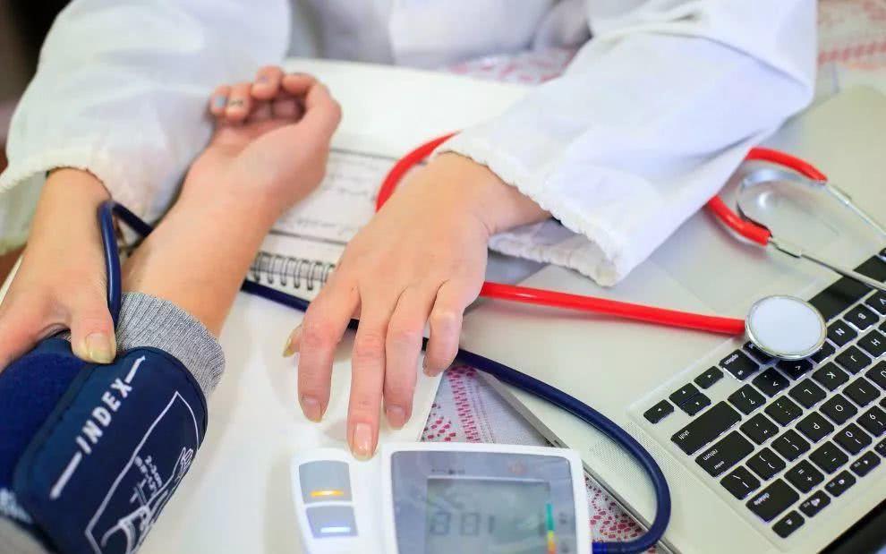 指南|孕期运动还能影响宝宝以后的健康?这份运动指南快收下!