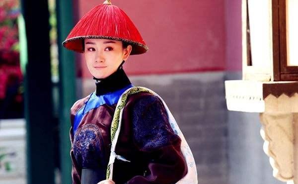 韦小宝|《鹿鼎记》中韦小宝七个老婆他最爱的是哪个,青梅竹马的双儿