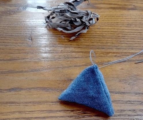 蚊子就怕“它”，洗净晒干放卧室里，不用挂蚊帐，也能睡安稳觉