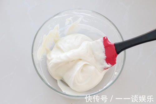 蛋糕|火遍全网的豆乳奶盖蛋糕,细腻浓郁一口就沦陷,原来做法非常简单