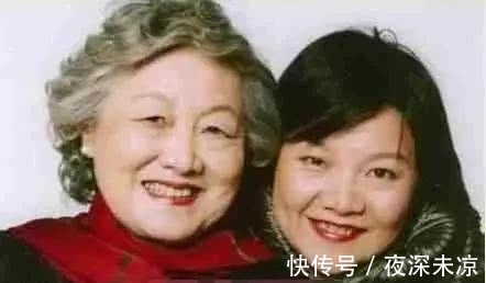 陈凯歌前妻洪晃首度公开与第四任丈夫合照
