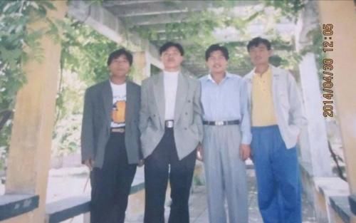 1996年，我考入济宁师范学校，毕业后一直在农村学校做教师