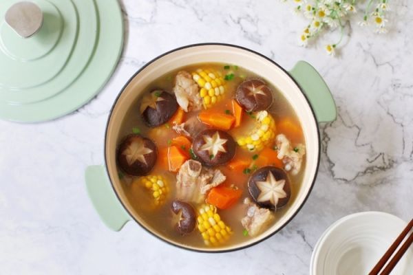 香菇|香菇玉米排骨汤