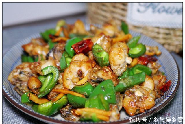 干锅|色香味俱全的干锅牛蛙,做起来一点也不难