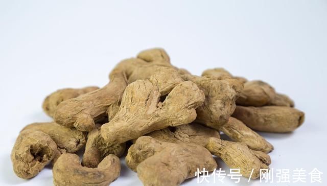 脾胃虚寒|此物人们常吃,却不知它“散体内诸经湿寒、温通人体一身阳气”