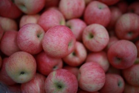 降脂果|血脂高的人,吃三种蔬菜水果,清血管降血脂