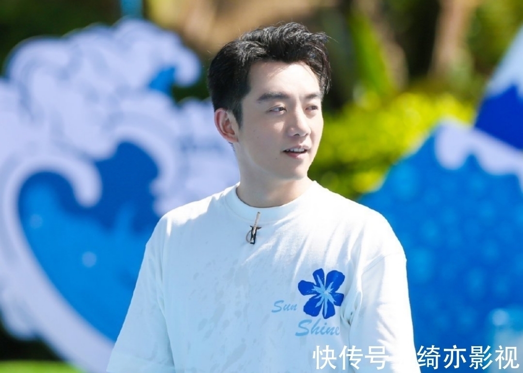 特殊身份|說實話,看完跑男之后不太喜歡蔡徐坤!反而對她好感多了