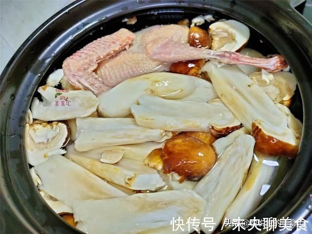 冬季懂行的人都爱吃这肉,15元一只,高蛋白低脂肪,炖汤最滋补