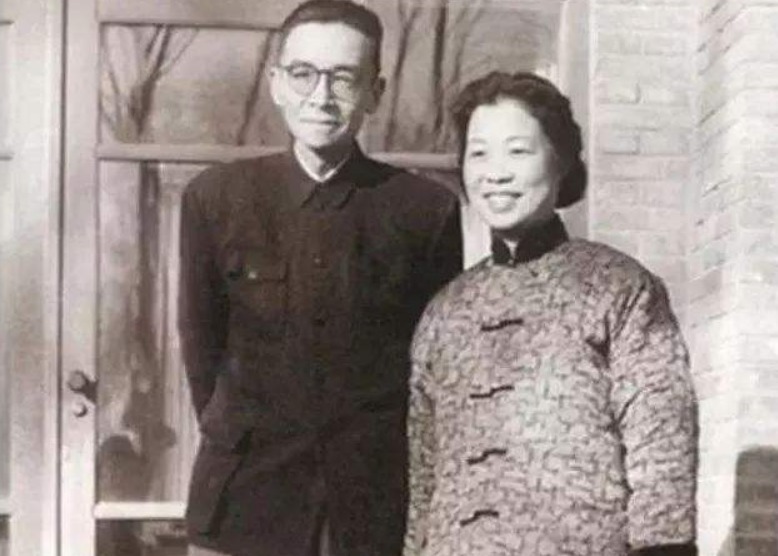 抹黑林徽因的梁思成续弦林洙,是不是现代人口中的“高级绿茶”?