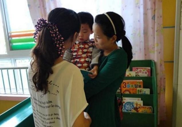 委屈|孩子上幼儿园前，家长要知道幼儿园的“潜规则”，以免孩子受委屈