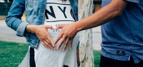 夫妻|夫妻结婚5年备孕2年,却迟迟没怀孕,医生看着检查单乐了