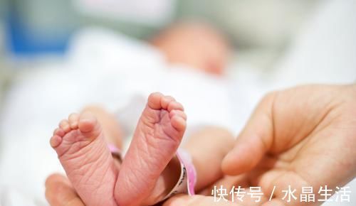 恐惧感|生娃遇到东北医生是啥体验?孕妈有话说,顾着听相声,忘了来干啥