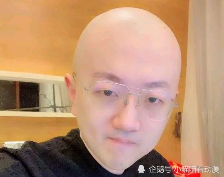 小双|辛巴背后站着三个男人，小双、铁牛和伽柏，各有所长合力撑起辛巴