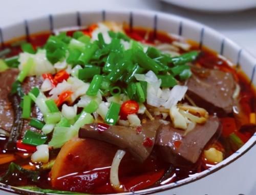  出汗|一到冬天，全家最馋吃的菜，10分钟做一锅，有汤有菜边吃边出汗