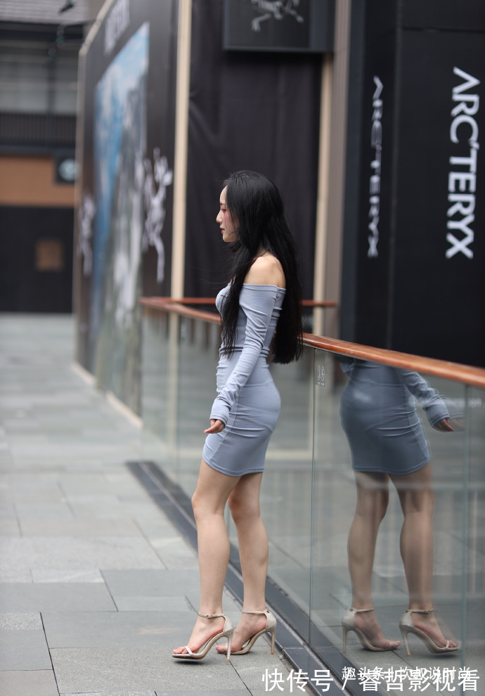 搭配|用心穿搭才能更美,学习搭配修身裙,你也能够让造型优雅出众