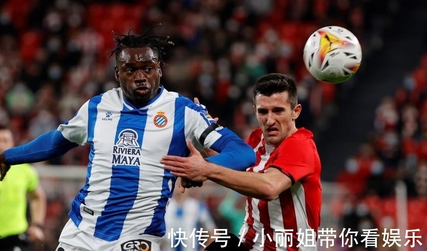 西班牙人|2-1!皇马苦主逆转西班牙人,武磊业余传球,主帅怒了,场边发火