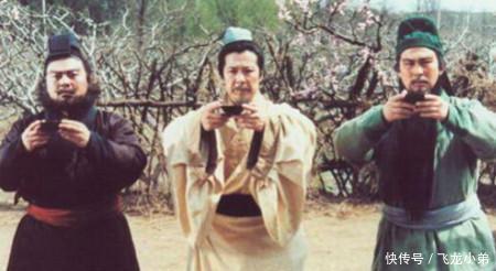 关羽|刘备信任的不是赵云，关羽，张飞，而是此人不论何时都带在身边！