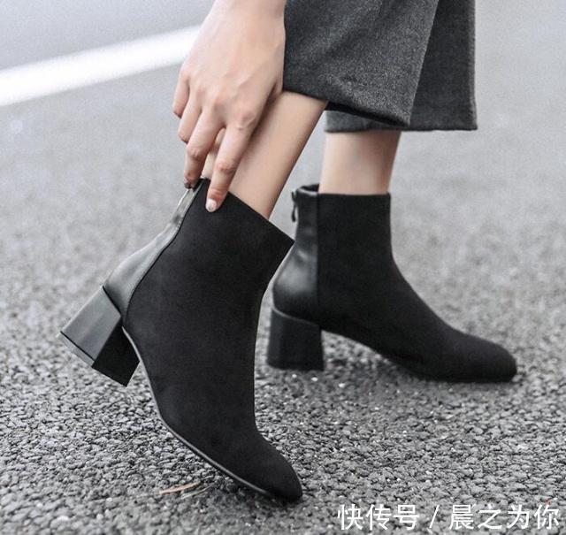脚脖子 时尚尖头短靴,显露强大气场感,轻松为穿搭加分