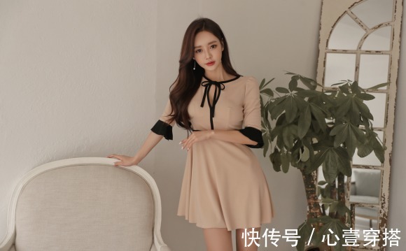 时尚|女神孙允珠高清时尚搭配：绯色下午茶温润娇柔甜蜜衣裙