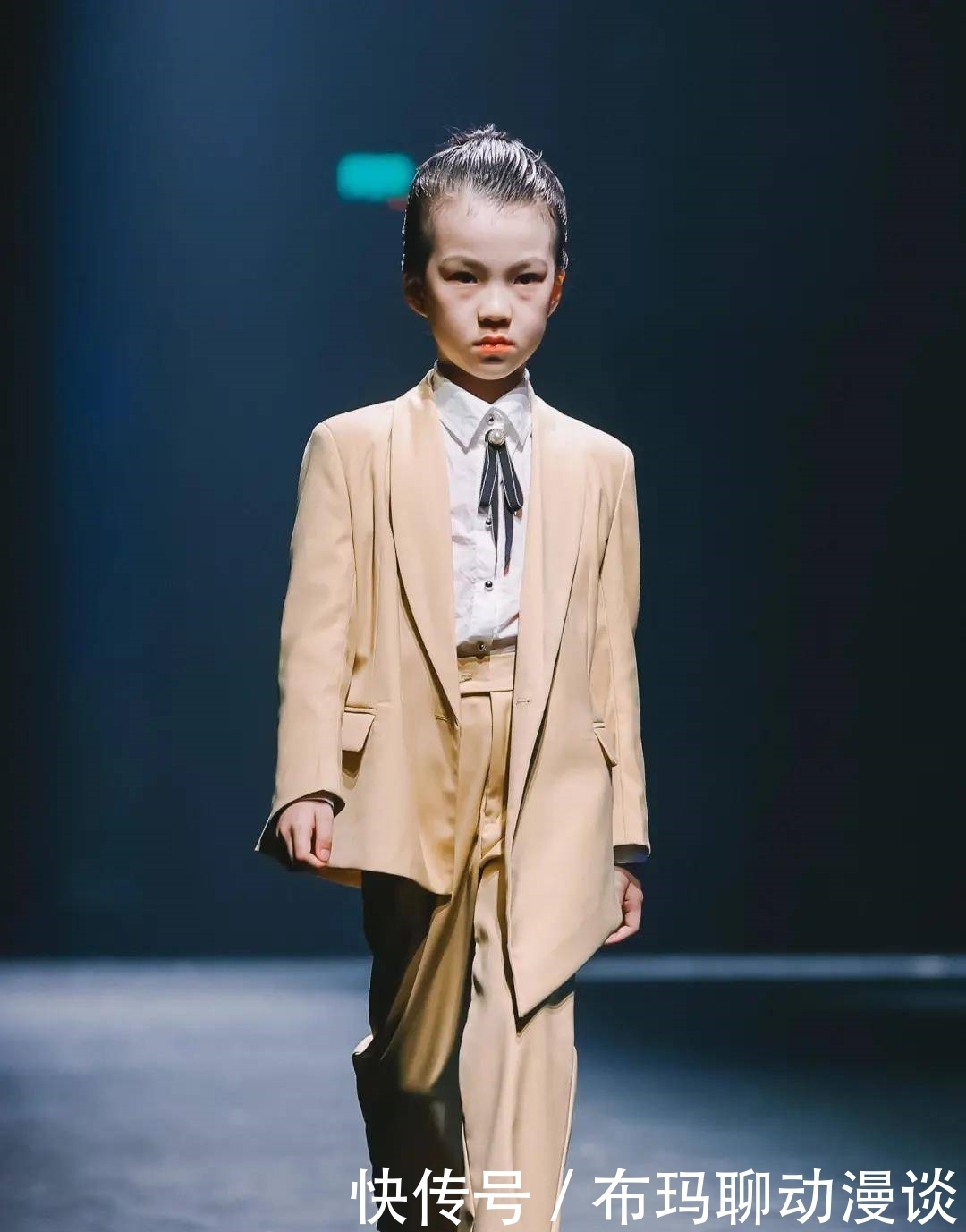 华影|【华影光线】4.17号VK百童大秀回顾来啦!