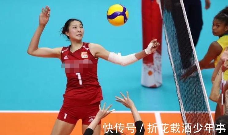 母亲|故事:曾在八一队看饮水机,被郎平发现,16岁破格进入国家队!