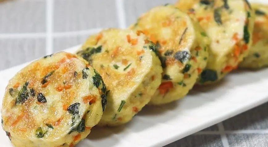 小米粥|一口吃进10种营养,钙是牛奶6倍,铁是牛肉3倍,宝宝吃的渣都不剩