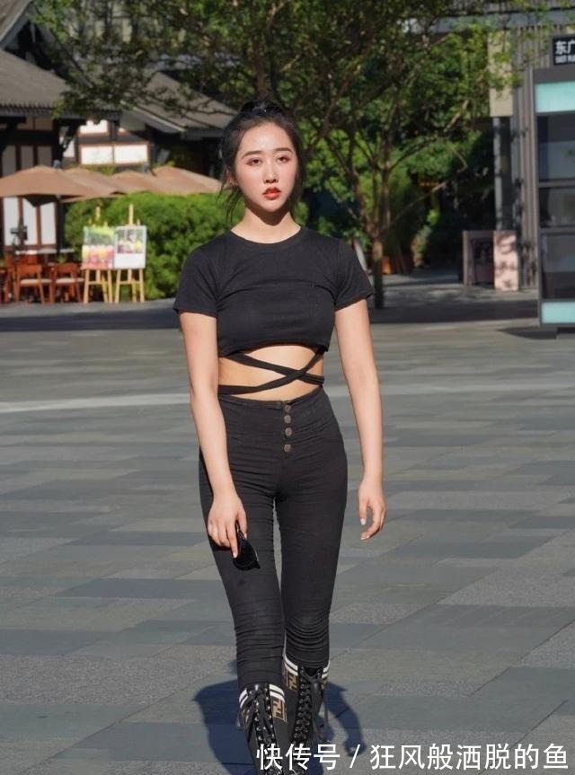 时尚感|健美裤增添个性时尚感，感觉自己与众不同，平添美丽气质