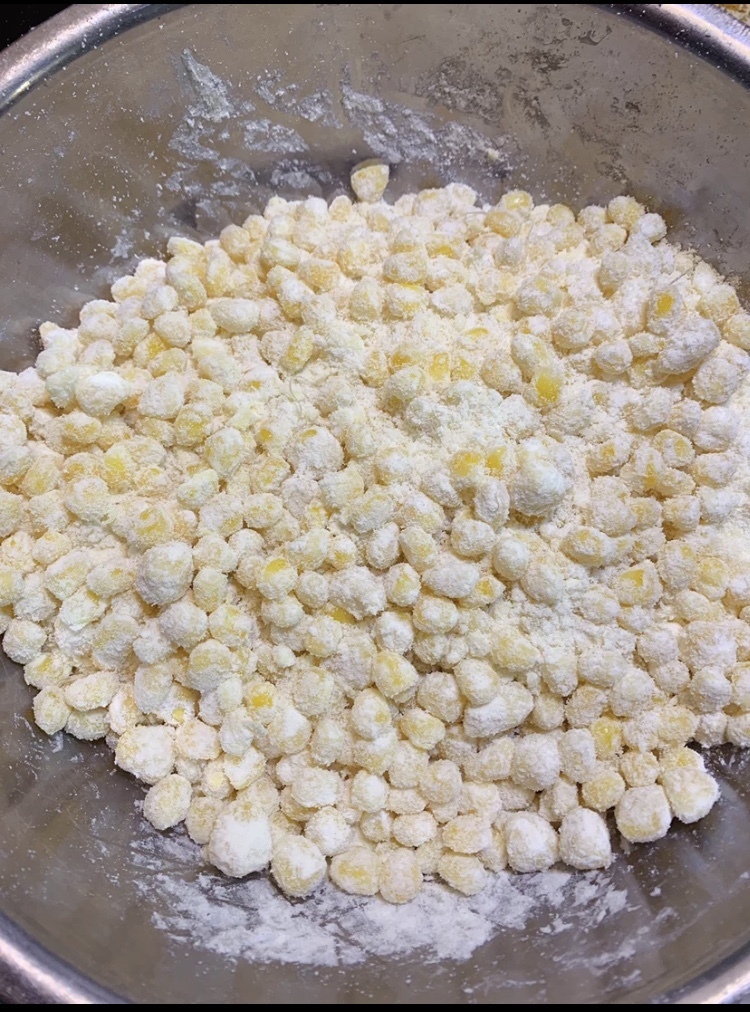 玉米粒|玉米不用直接煮来吃,换一种吃法,老少皆喜欢