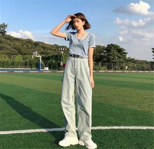 舒服的早春配舒服的穿搭，短上衣＋高腰下装，怎么穿都吸睛