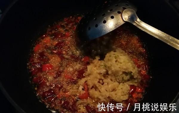 姥姥做了30年的“牛肉酱”,香辣不腻,拌饭开胃,上桌遭疯抢