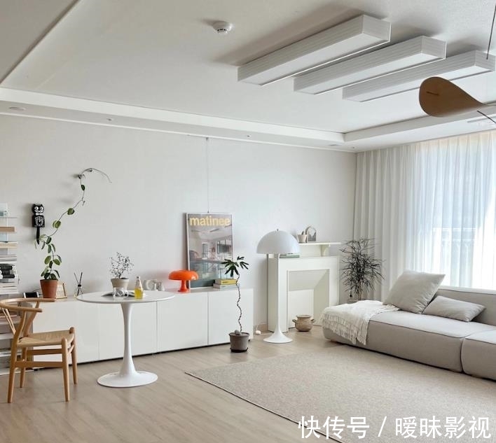 活动式|142㎡四口之家,“活动式”客厅可做4种布局,大人能歇、孩子能玩